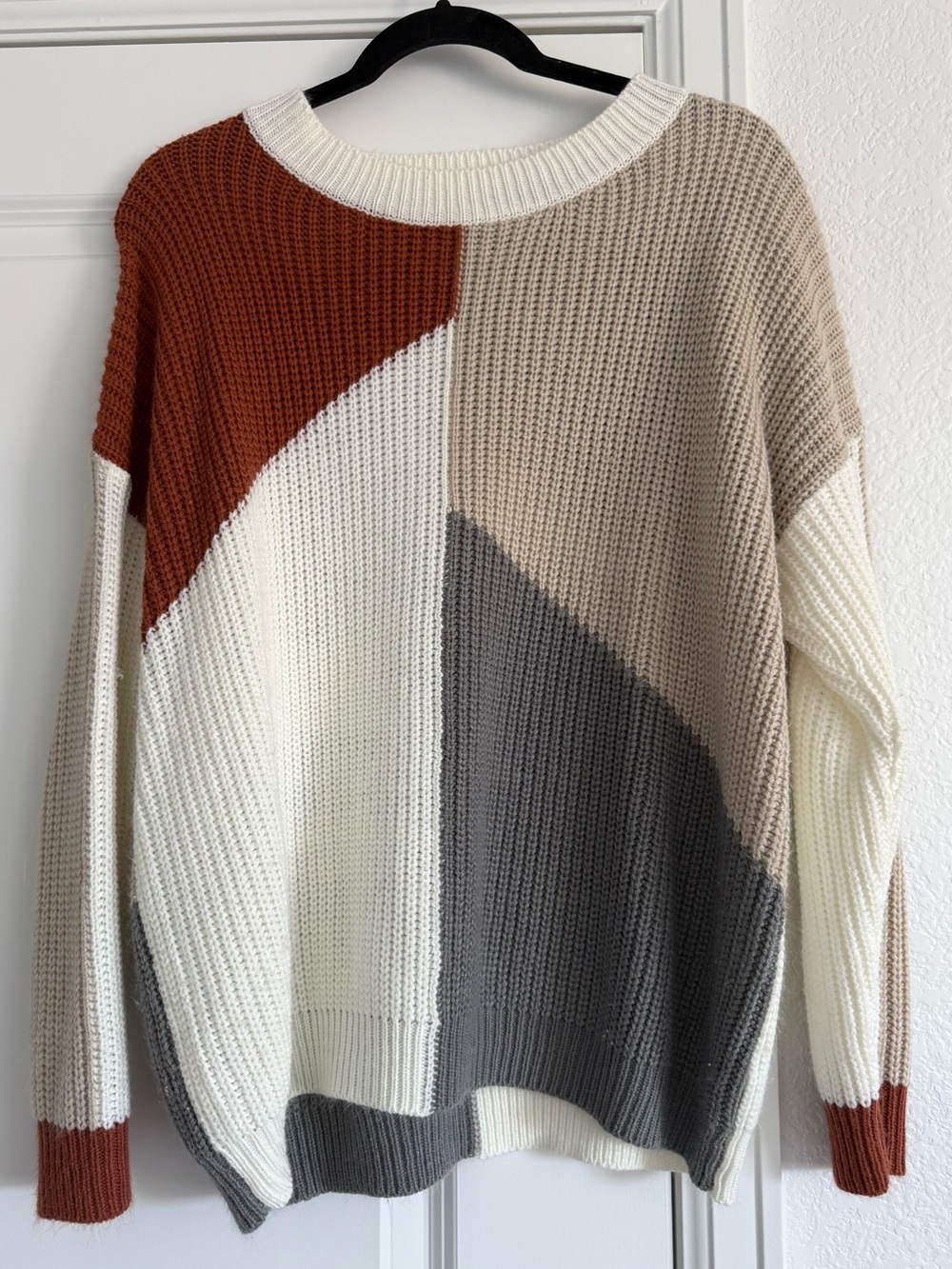 BiBi Boutique Color Block Knit Sweater, Rust/Cream/Beige/Gray, Crewneck, Small